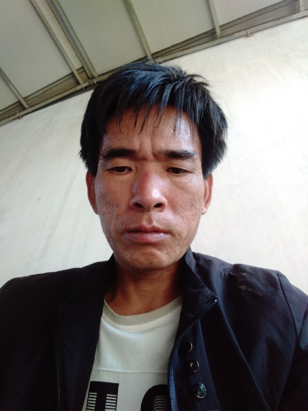 项斌的第一张照片--滨州相亲服务中心