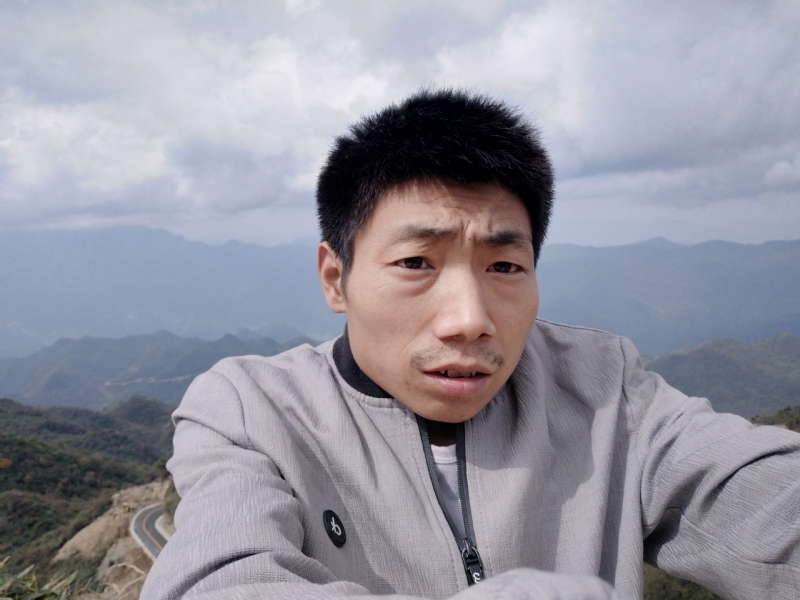 向后半生奋斗的第一张照片--滨州相亲服务中心