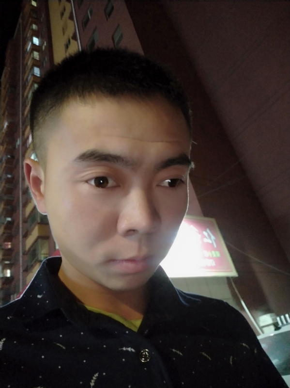 盛夏的果实的第一张照片--滨州相亲服务中心