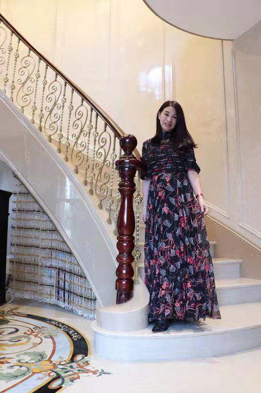 馨儿的第三张照片--滨州相亲服务中心