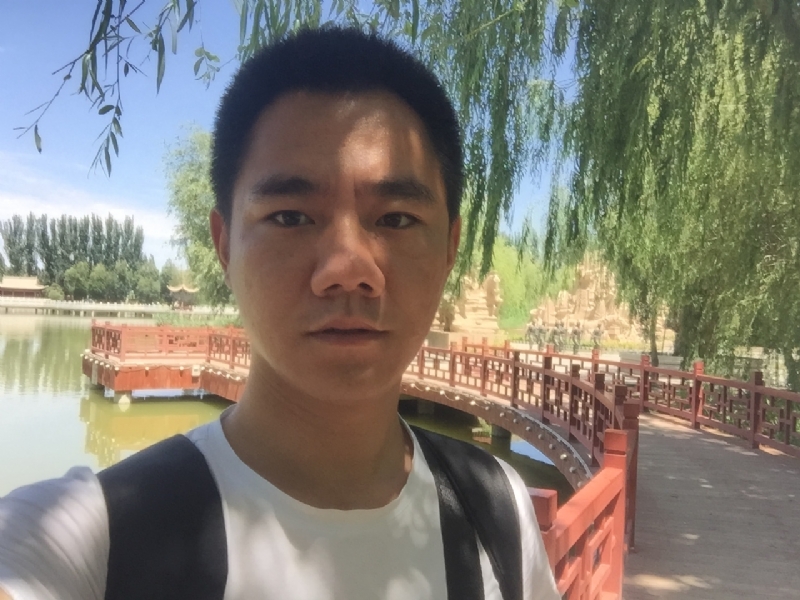 一见倾心的第一张照片--滨州相亲服务中心