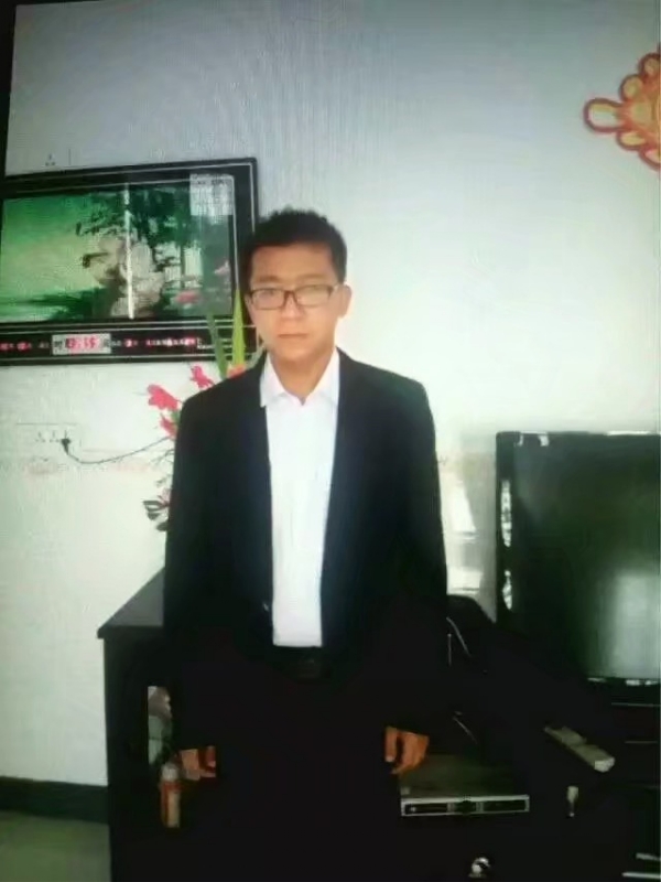 依然疼痛的第一张照片--滨州相亲服务中心