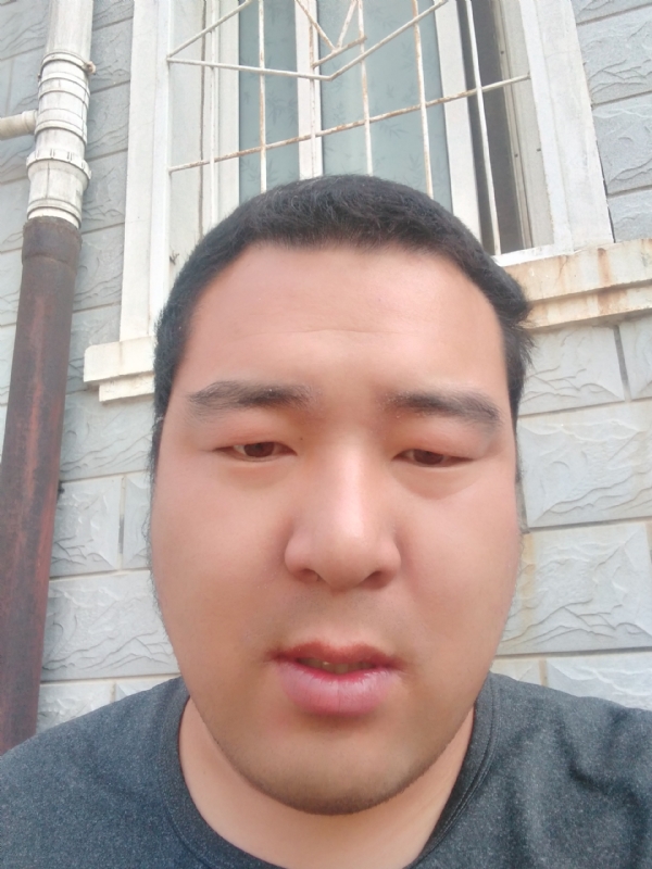 一羽垂天的第四张照片--滨州相亲服务中心