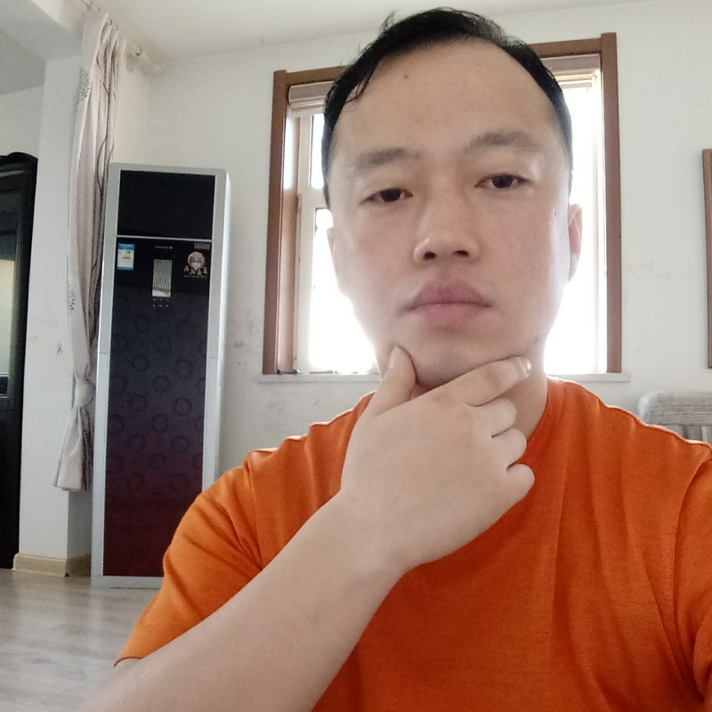 爱热闹的人的第一张照片--滨州相亲服务中心