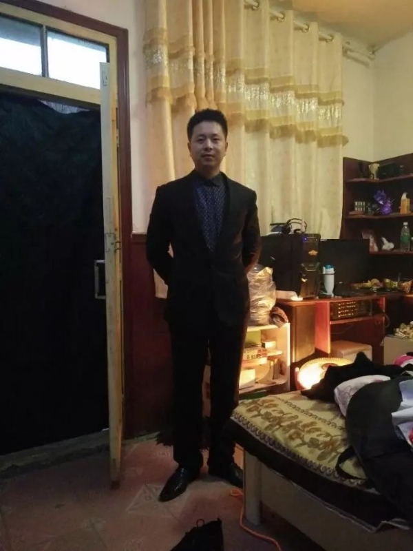 亮亮的第一张照片--滨州相亲服务中心