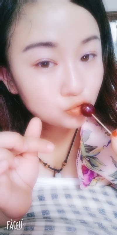 霸气璐妞的第一张照片--滨州相亲服务中心