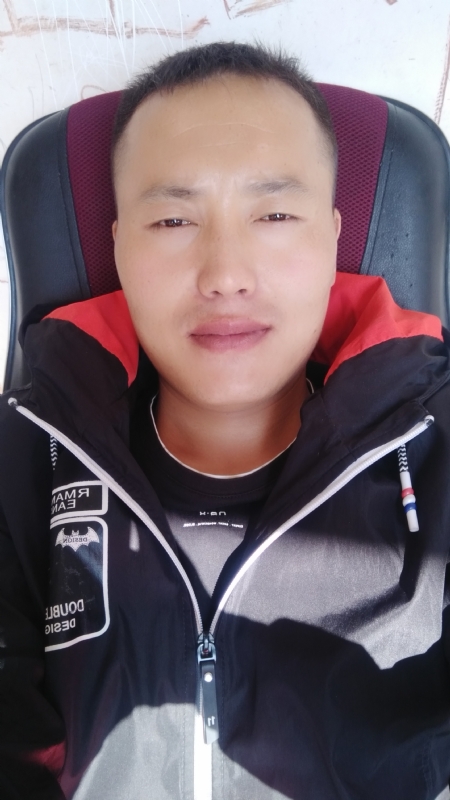 一花一世界的第三张照片--滨州相亲服务中心