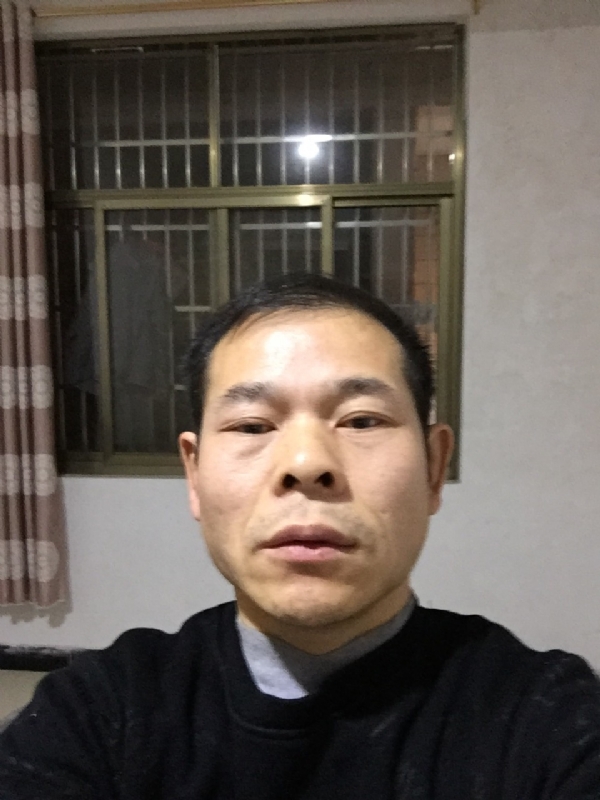 徐徐清风的第一张照片--滨州相亲服务中心