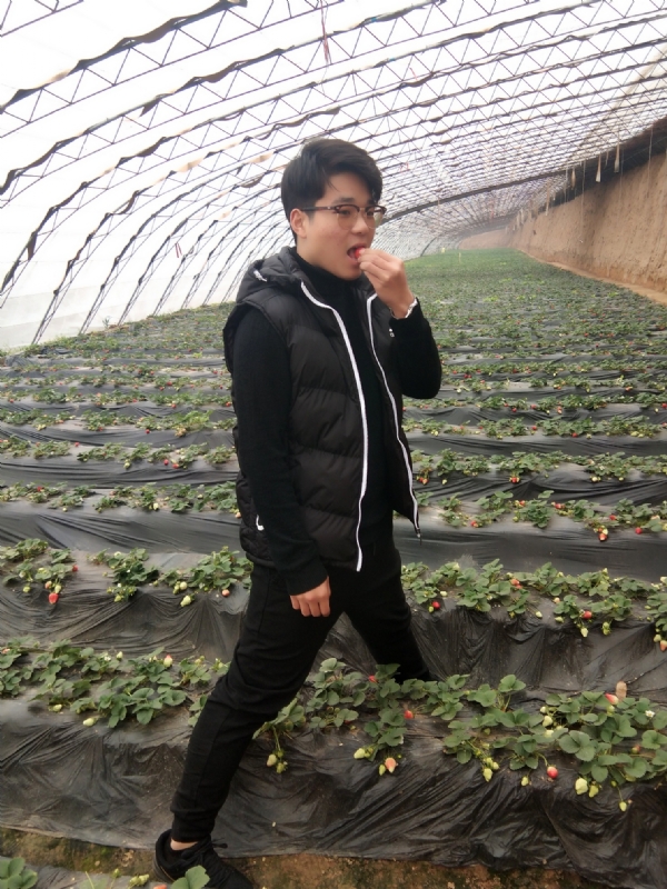 樊小广的第一张照片--滨州相亲服务中心