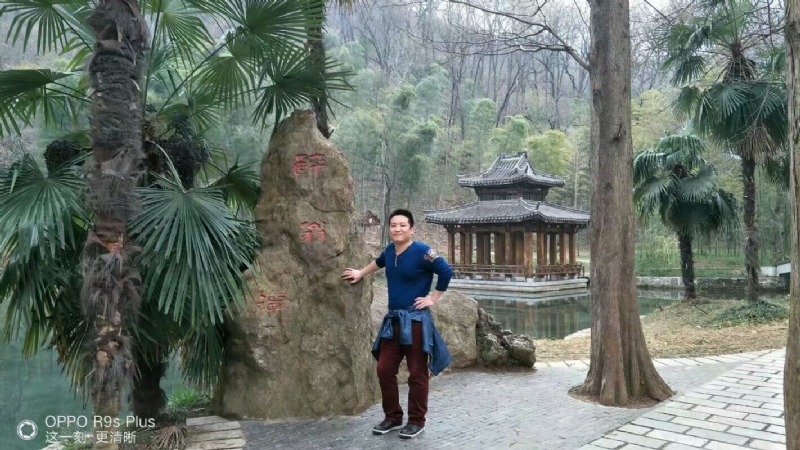 烦事用点心的第一张照片--滨州相亲服务中心