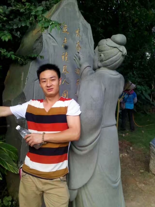 相依相伴的第一张照片--滨州相亲服务中心