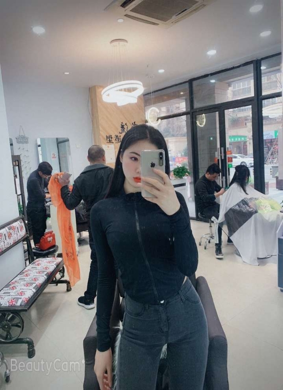 婷婷的第四张照片--滨州相亲服务中心