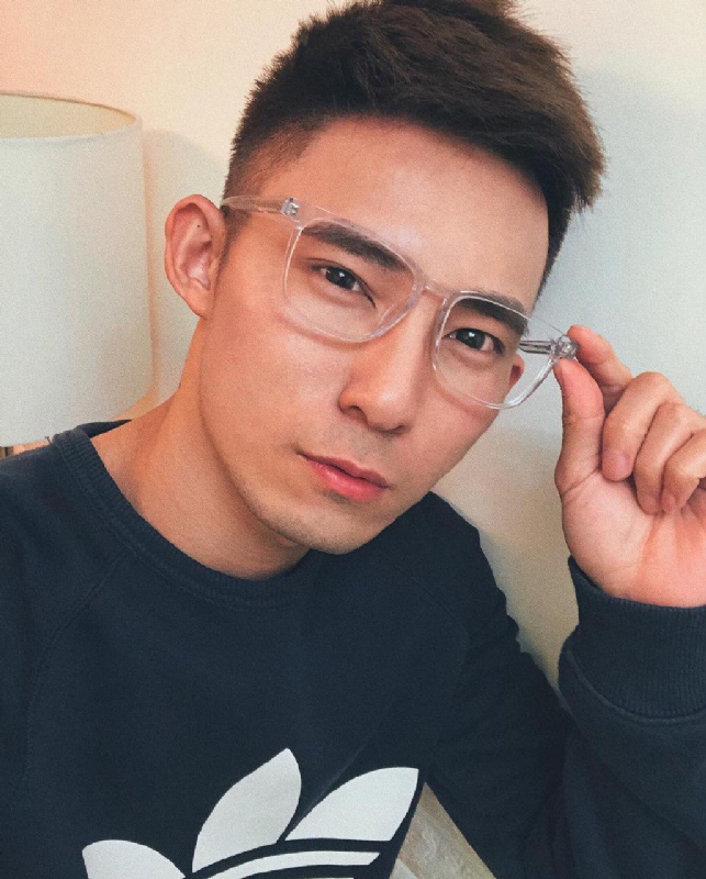 小伟的第一张照片--滨州相亲服务中心