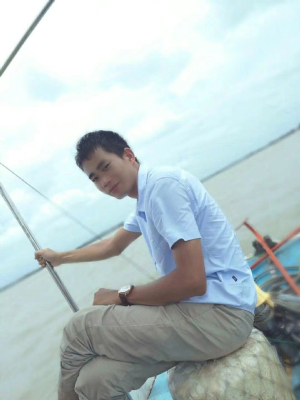 慵懒的猫的第一张照片--滨州相亲服务中心