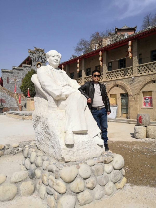 单身汉的第一张照片--滨州相亲服务中心