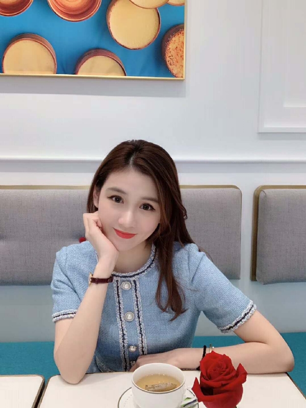 Emily的第二张照片--滨州相亲服务中心