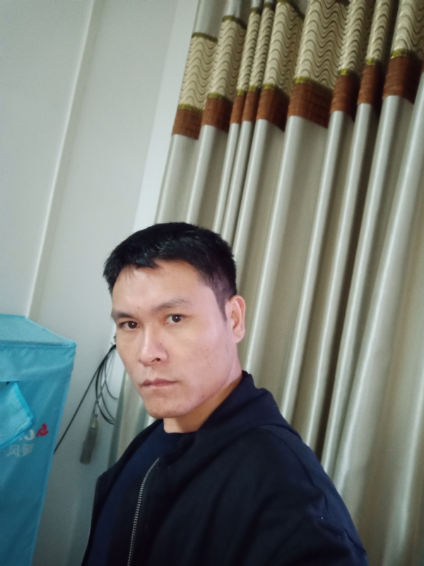 心如止水的第一张照片--滨州相亲服务中心