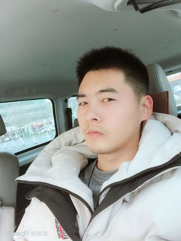 爱尽千帆的第一张照片--滨州相亲服务中心