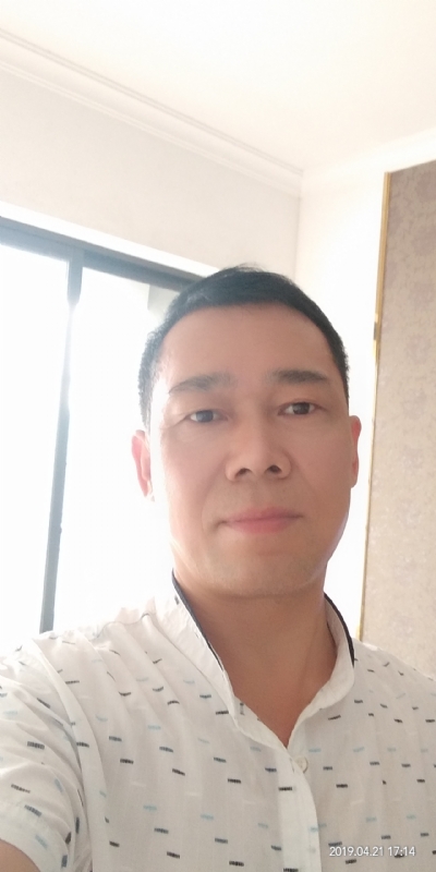 朝望大海的第一张照片--滨州相亲服务中心