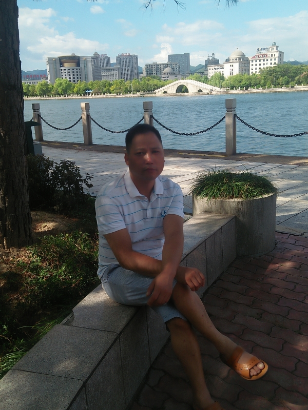 尹力的第一张照片--滨州相亲服务中心