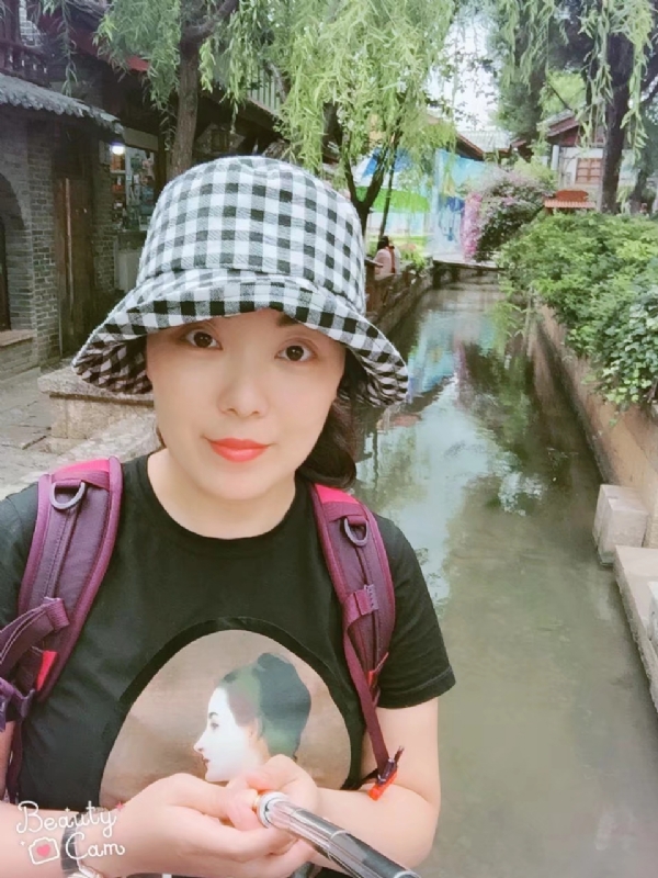 乐妞的第三张照片--滨州相亲服务中心