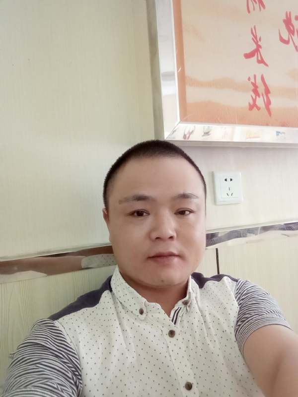 风云淡的第一张照片--滨州相亲服务中心