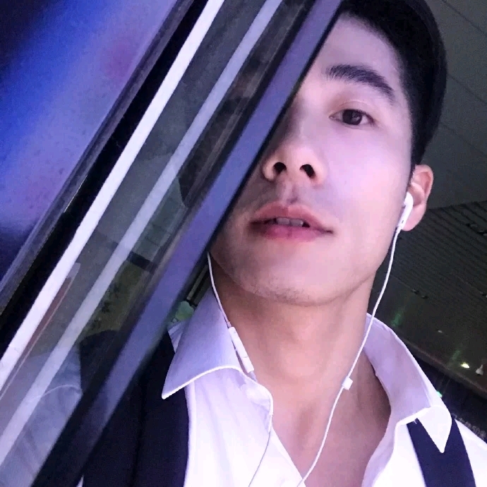 心若磐石的第二张照片--滨州相亲服务中心