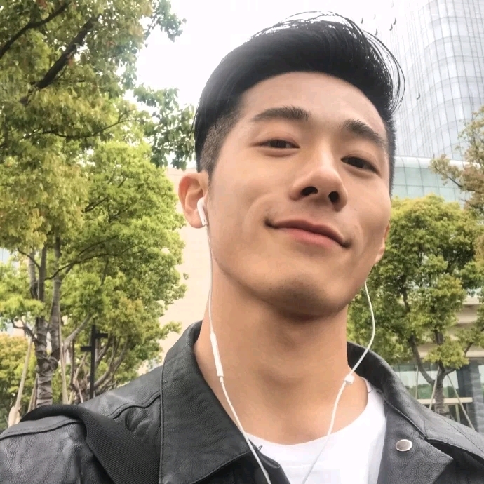 心若磐石的第三张照片--滨州相亲服务中心