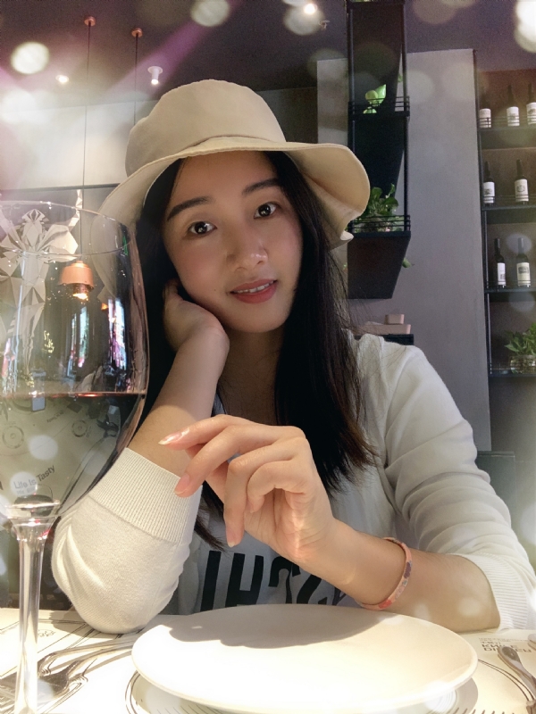 Daisy的第一张照片--滨州相亲服务中心