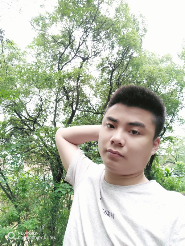 黄帅哥的第一张照片--滨州相亲服务中心