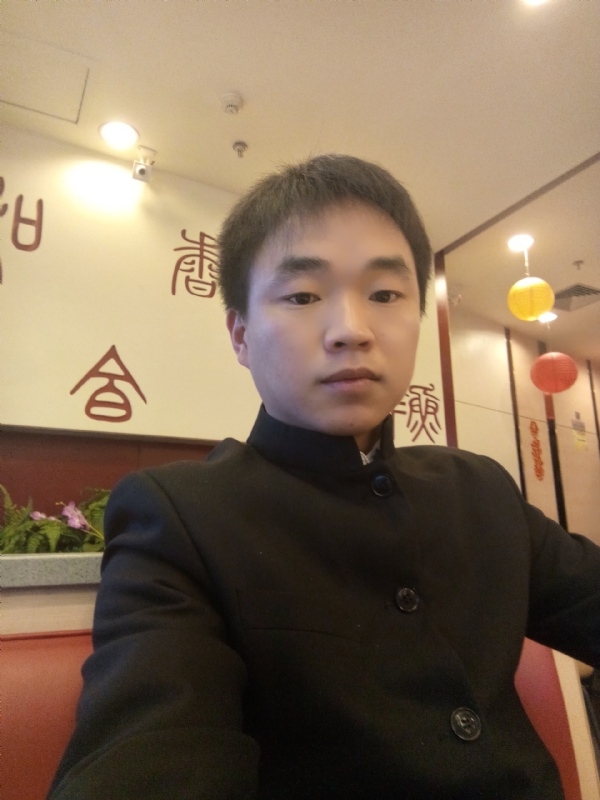 夜凉露沾衣的第一张照片--滨州相亲服务中心