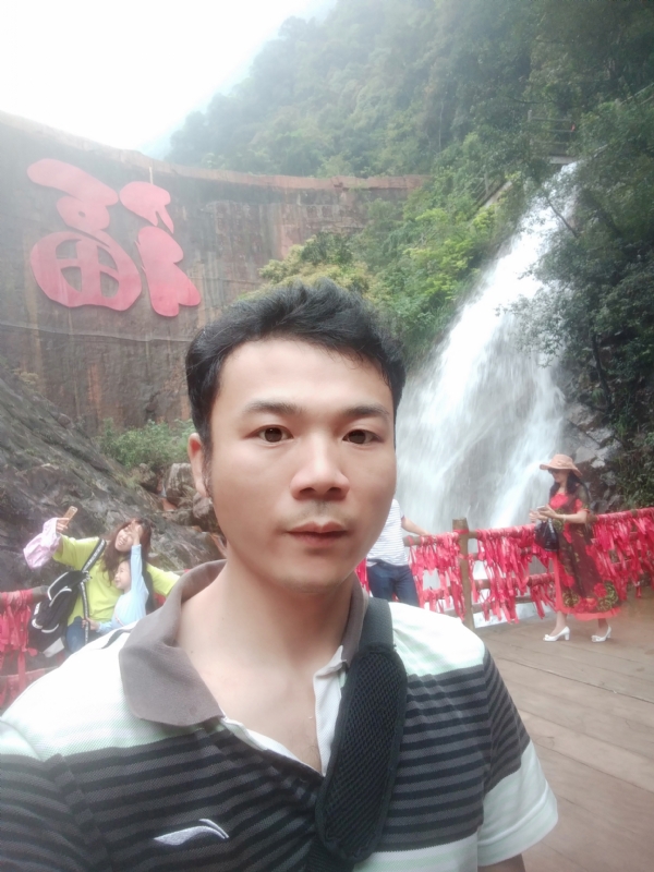 珊珊您是珊无无无妻的第一张照片--滨州相亲服务中心