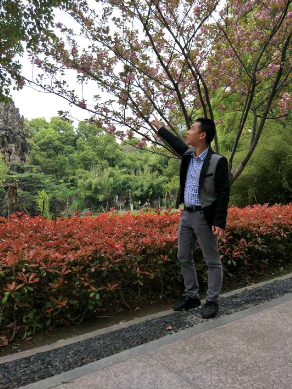 坦诚的第一张照片--滨州相亲服务中心