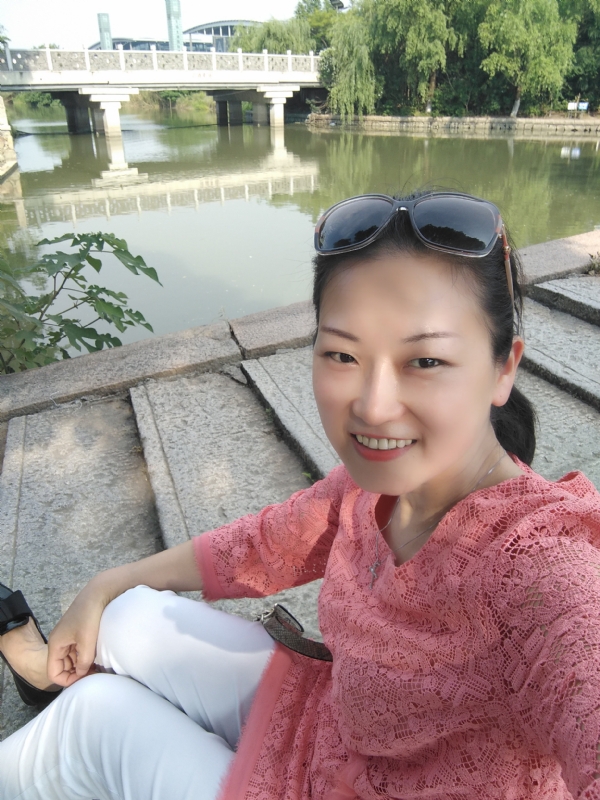 渴慕的第一张照片--滨州相亲服务中心