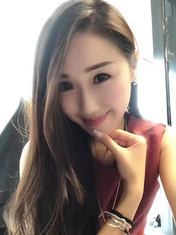 彩蝶的第一张照片--滨州相亲服务中心