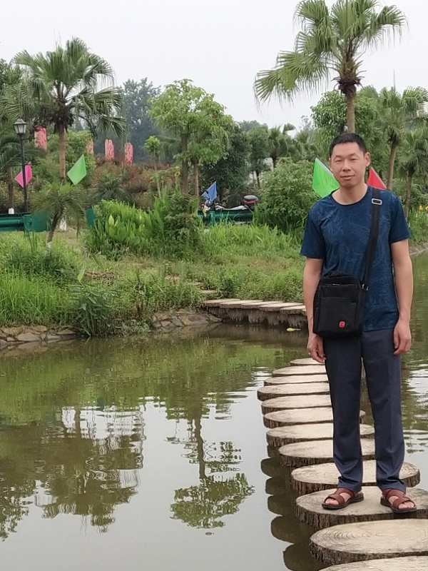 星星知我心的第一张照片--滨州相亲服务中心