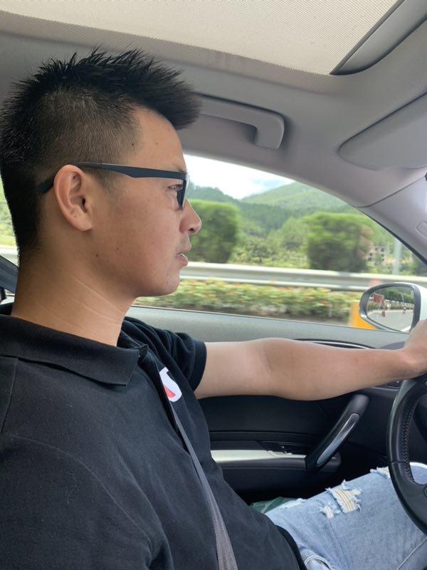 浪漫益友的第一张照片--滨州相亲服务中心