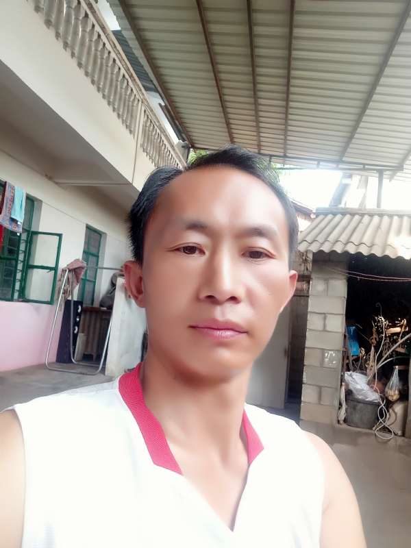 白鸽的第一张照片--滨州相亲服务中心