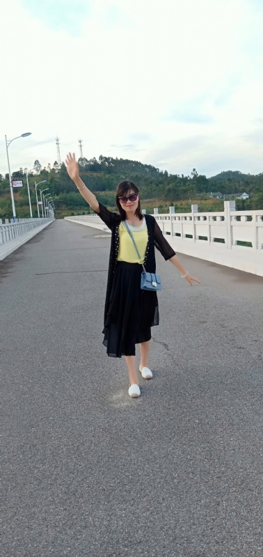 执念的第一张照片--滨州相亲服务中心