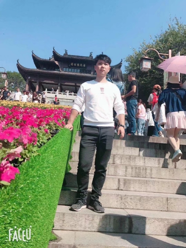 坦然的第二张照片--滨州相亲服务中心