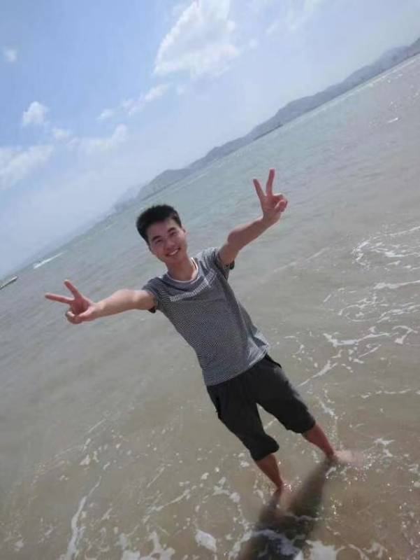 鱼头zzz的第二张照片--滨州相亲服务中心