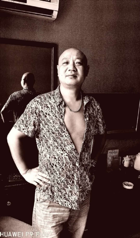 该谁是谁的第一张照片--滨州相亲服务中心