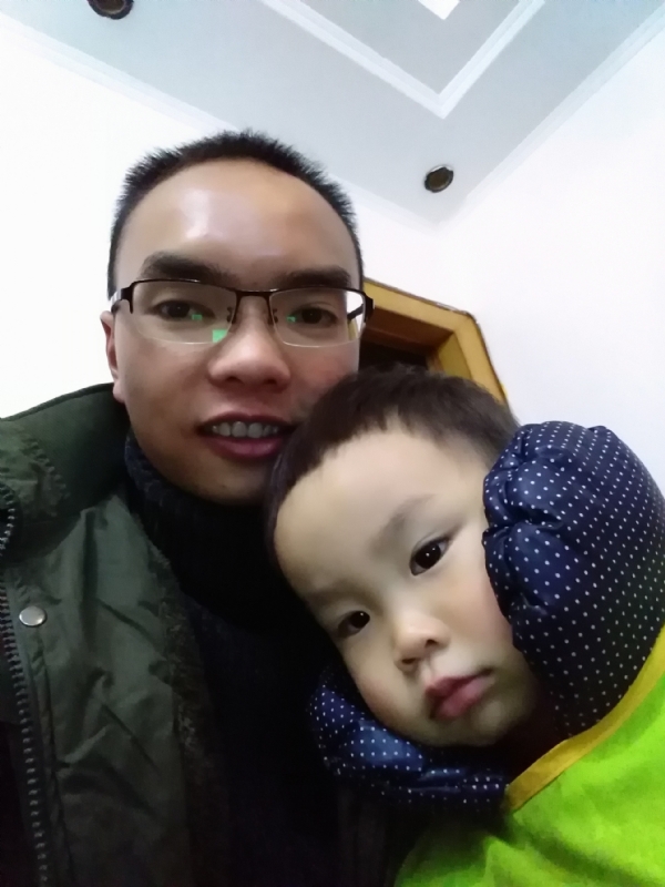 123木头人的第一张照片--滨州相亲服务中心