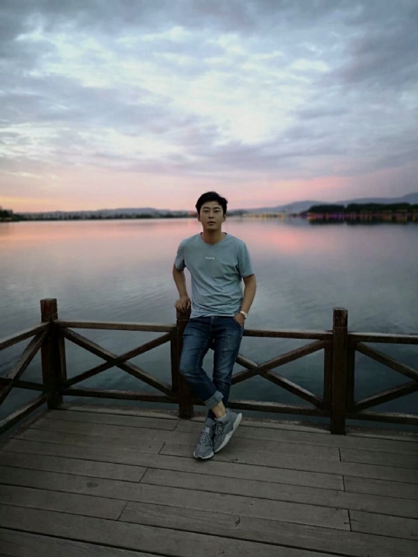 喂南墙我要撞你了的第一张照片--滨州相亲服务中心