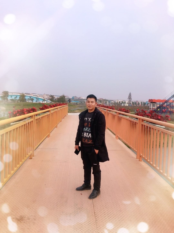 清风的第二张照片--滨州相亲服务中心