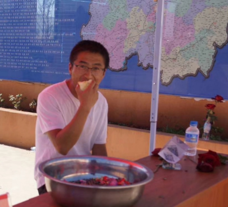 寻水的第一张照片--滨州相亲服务中心