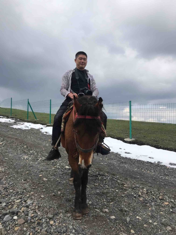 一个人的第一张照片--滨州相亲服务中心