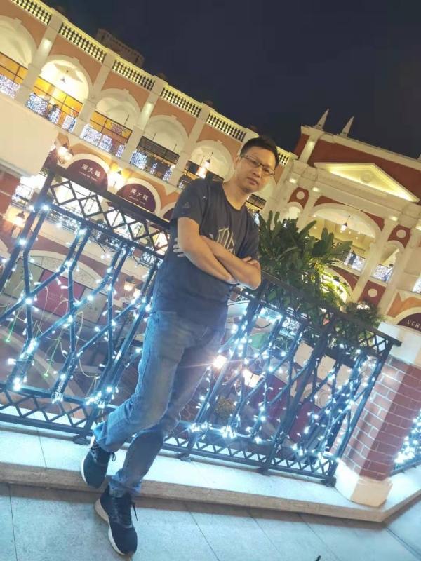 落单恋人的第一张照片--滨州相亲服务中心