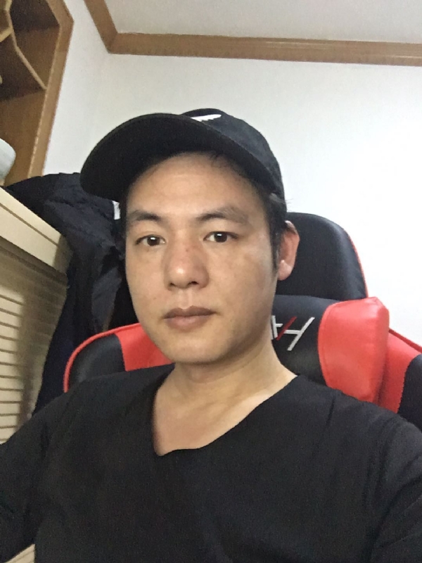 扛枪打鸟的第一张照片--滨州相亲服务中心