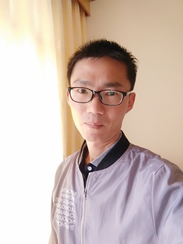 平凡的风的第二张照片--滨州相亲服务中心